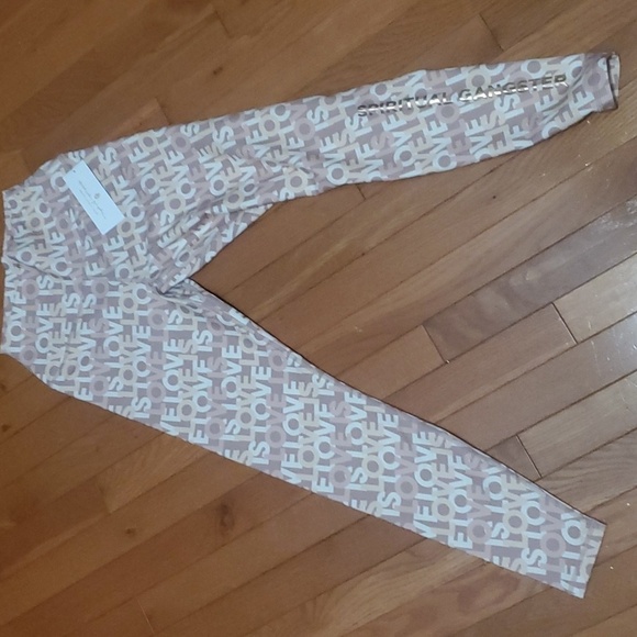 NWT SPIRITUAL GANGSTER HI RISE LOVE SPELL OUT EVERYWHERE LEGGINGS ECO JERSEY - Picture 1 of 8